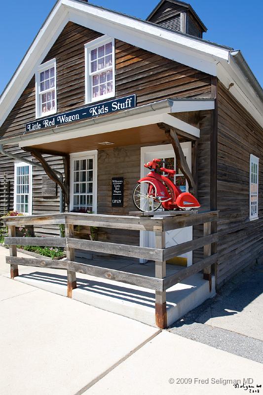 20080714_151608 D3 P 2800x4200.jpg - Store, Amana Colonies which is a group of 7 villages near Iowa City